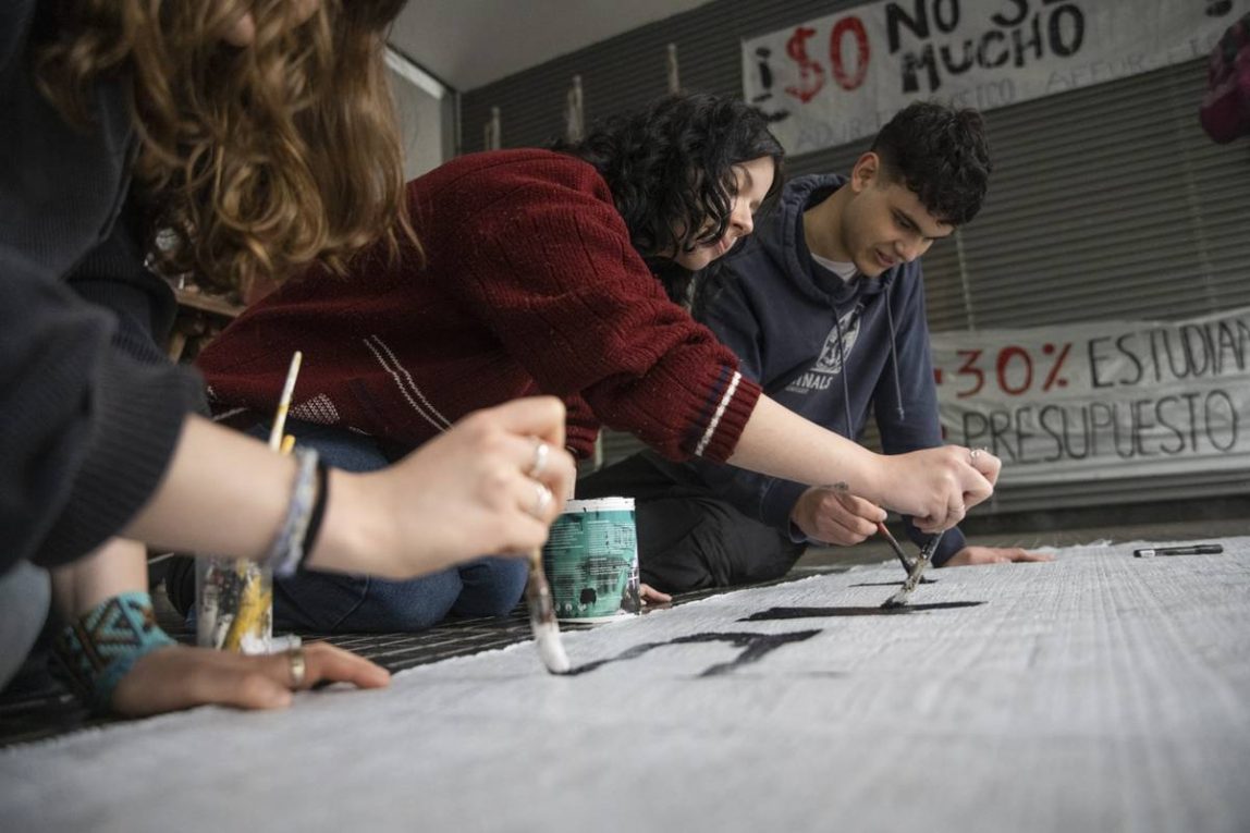 Con más facultades ocupadas, sindicato docente de la Udelar realiza un paro este miércoles de tarde | La Diaria