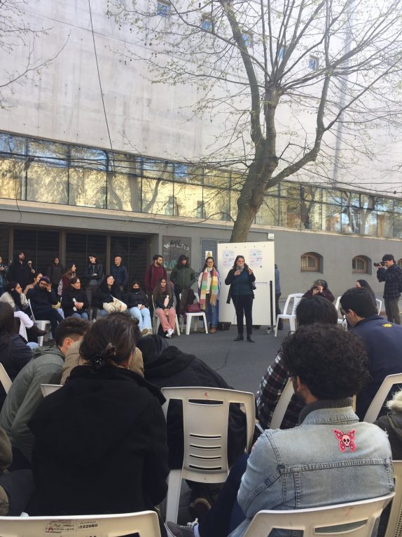 Ocupaciones en CFE y Udelar previo al paro de 24 horas de este miércoles | La Diaria | 20-09