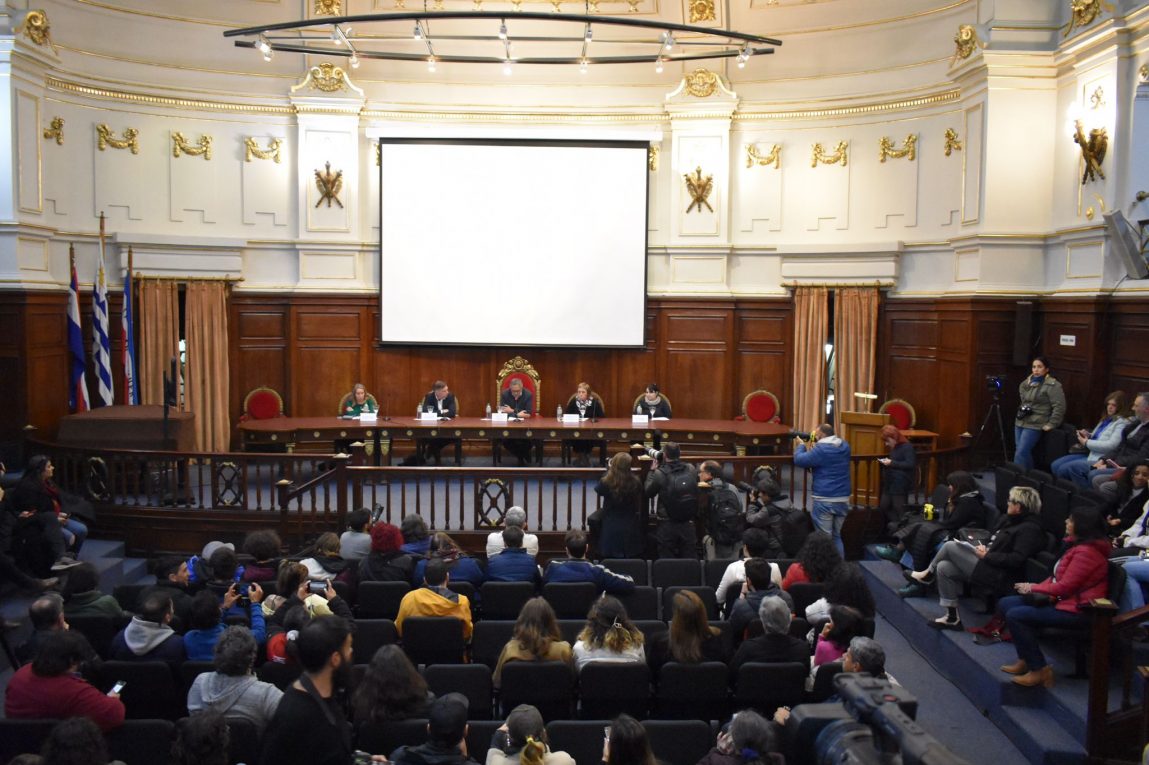 Rodrigo Arim sobre ocupaciones en la Udelar: la institución respeta “el derecho a expresar opiniones a través de esa protesta” | La Diaria | 20-09